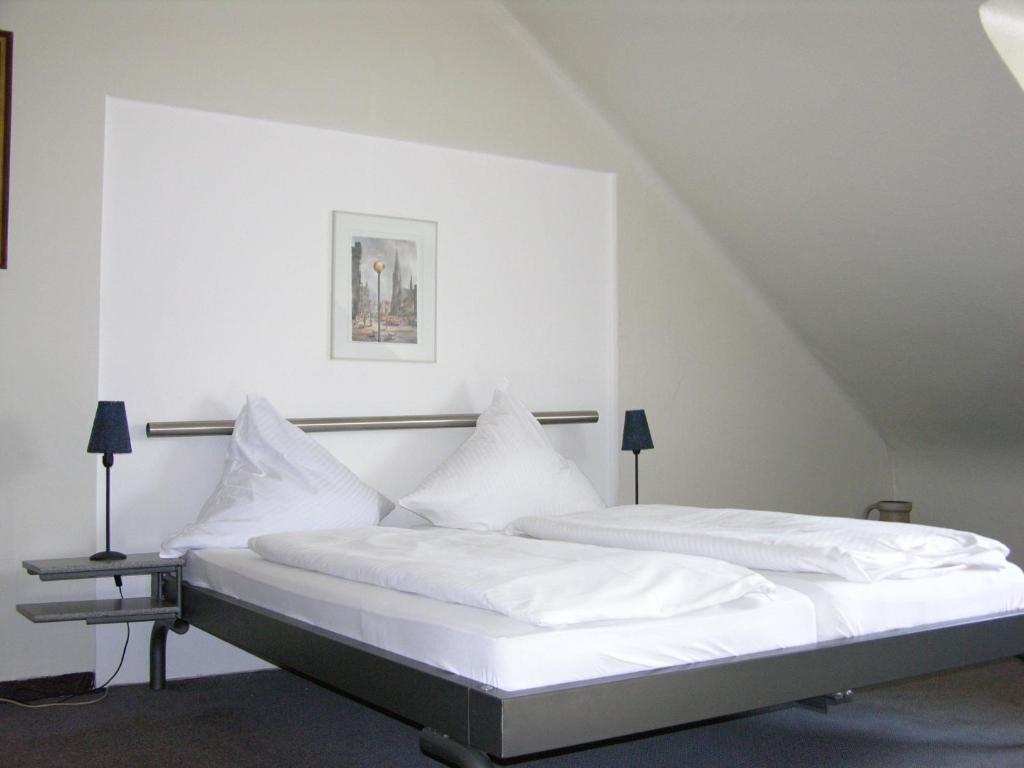 Hotel Continental Saarbrücken Pokoj fotografie